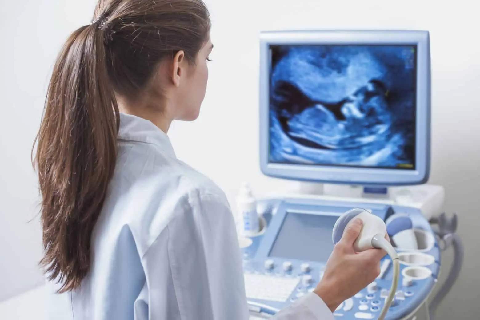 Detecting Diseases Early Through Ultrasounds Sonographers Using Ultrasound Scans To Detect Diseases Early