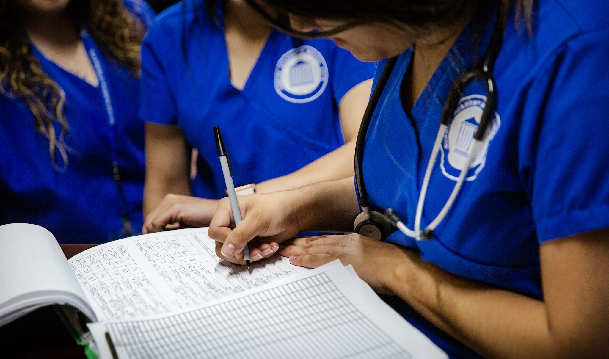 How LPN students train in a Typical California Nursing School